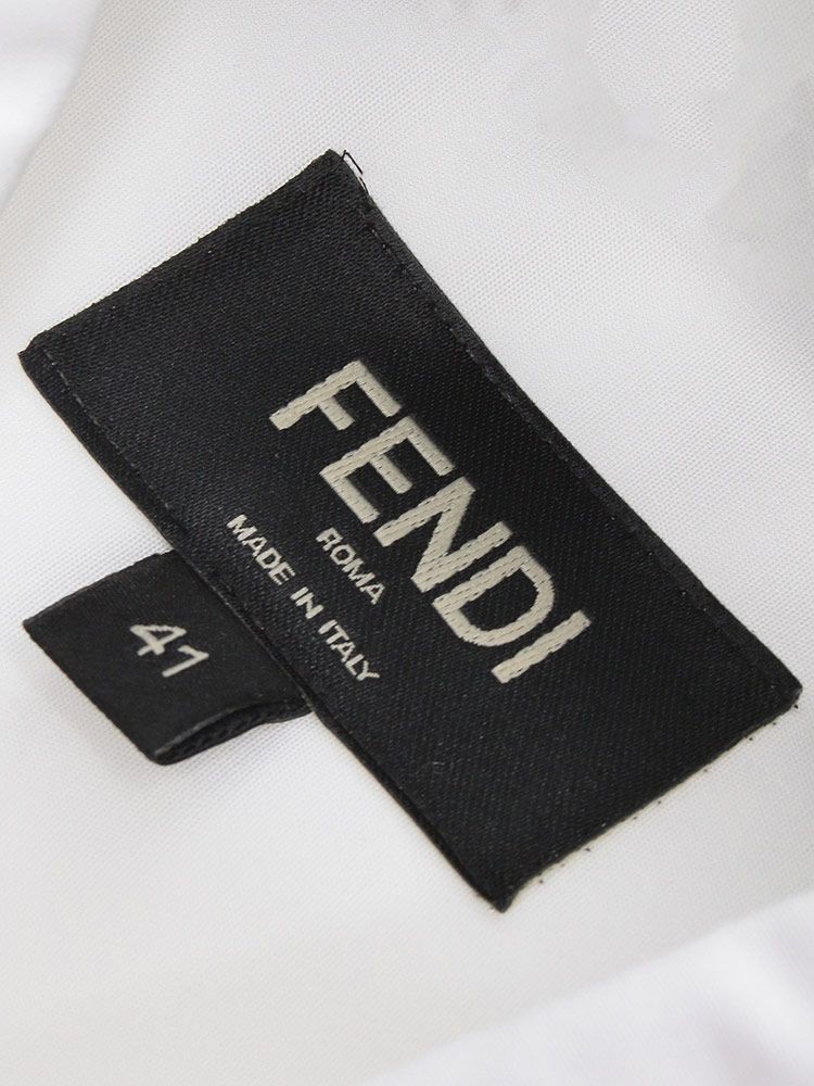 ジップポケット