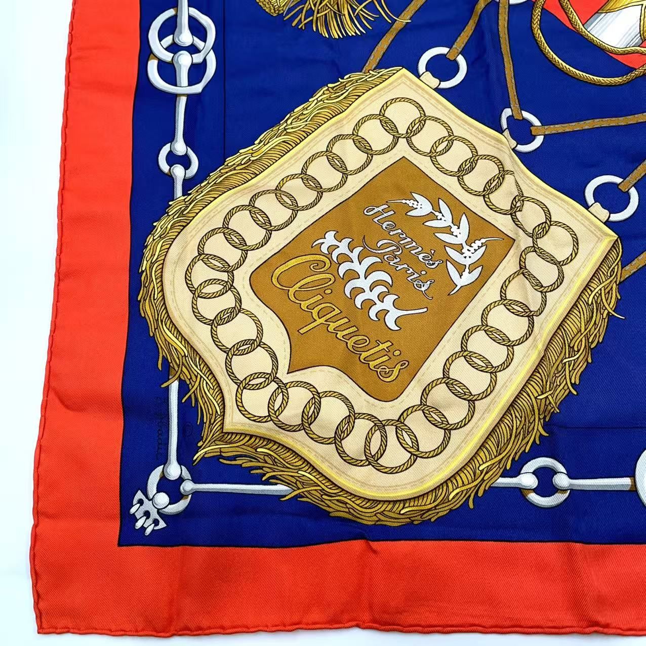 HERMES カレ90 シルク ネイビー×レッド スカーフ