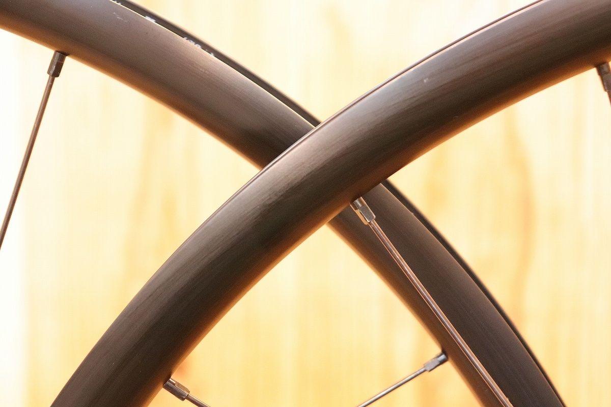 DT SWISS R470 DB アルミ チューブレスレディ ホイールセット スラム