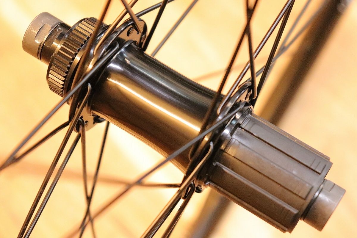 DT SWISS G540 DB アルミ チューブレスレディ ホイールセット シマノ