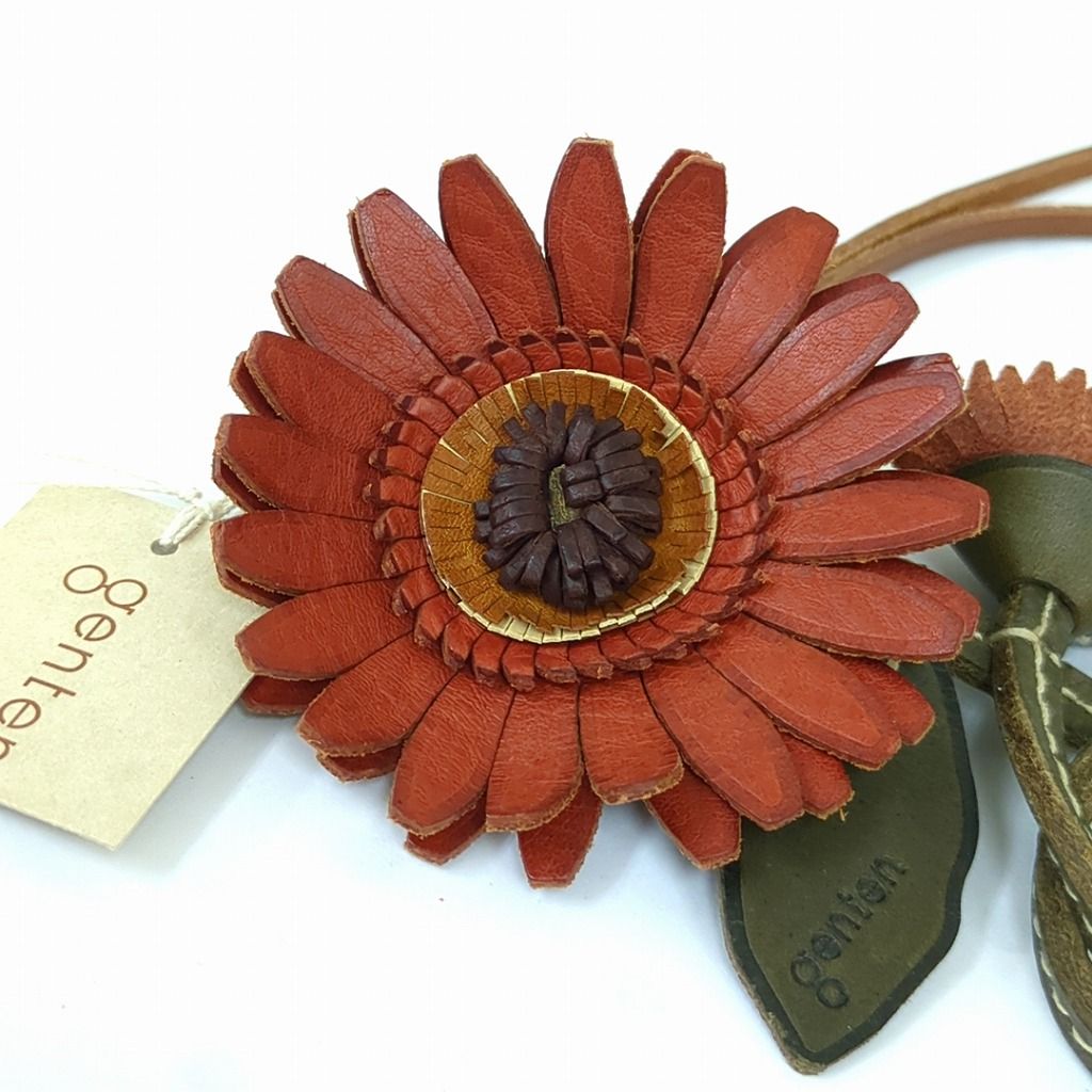 genten 43899 ゲンテン 本革 レザー エヴァーチャーム ガーベラ バッグチャーム