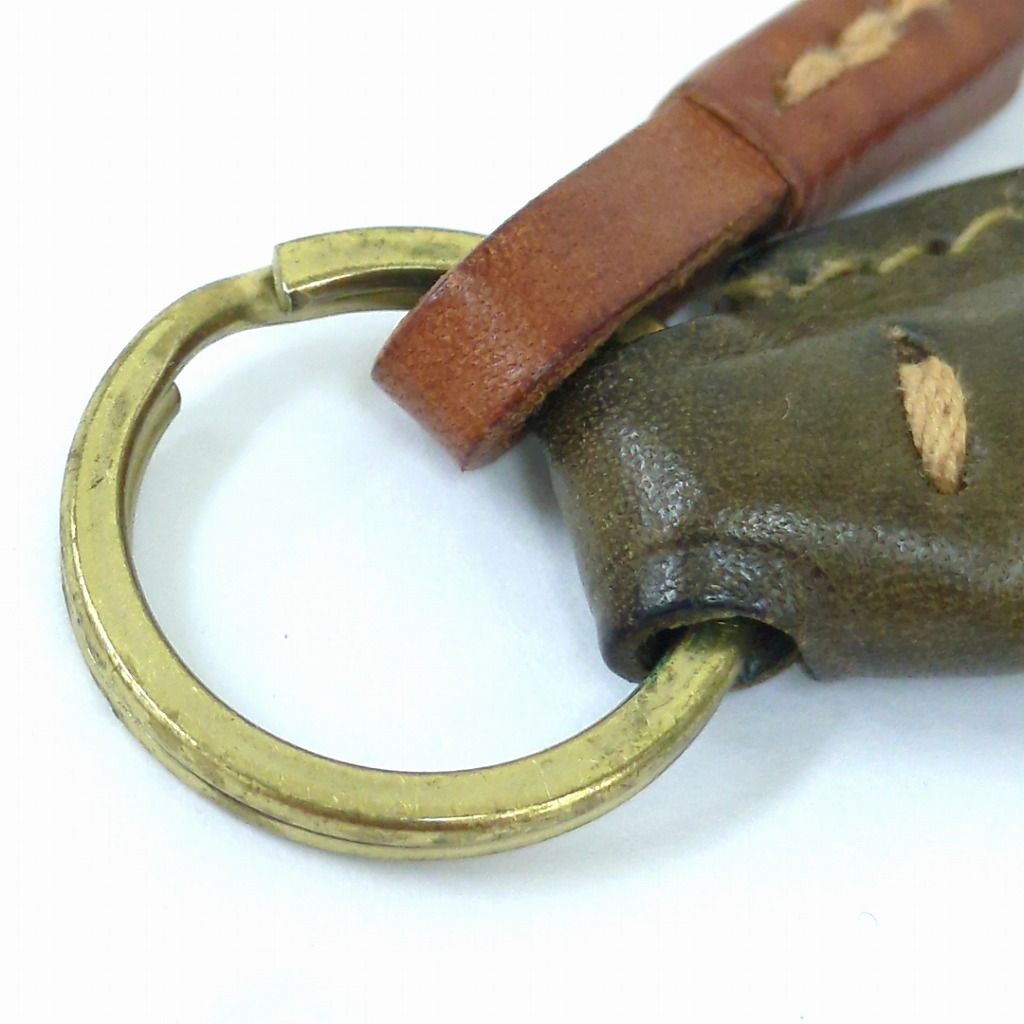 レザー エヴァーチャーム