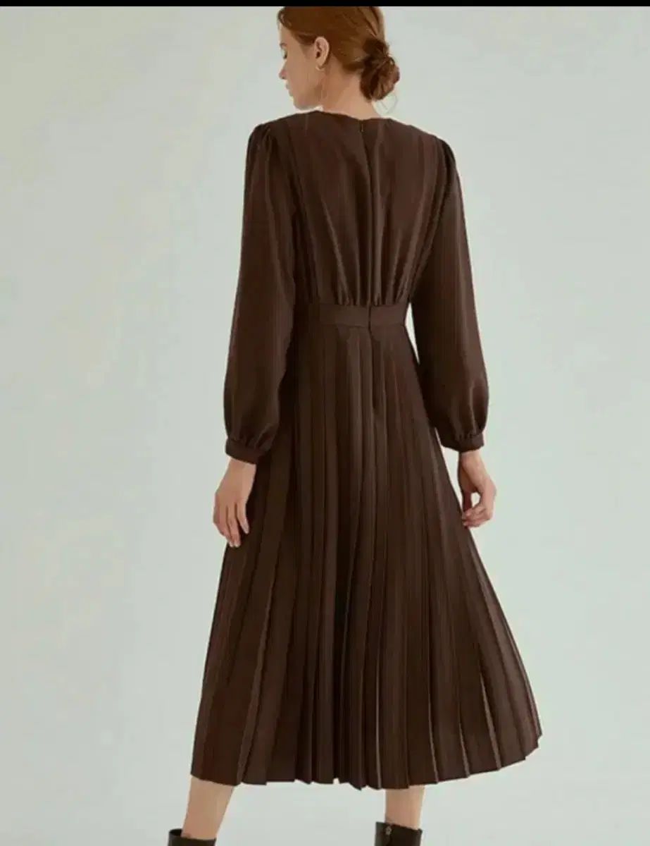 リエル プリーツ ONE PIECE ブラウン