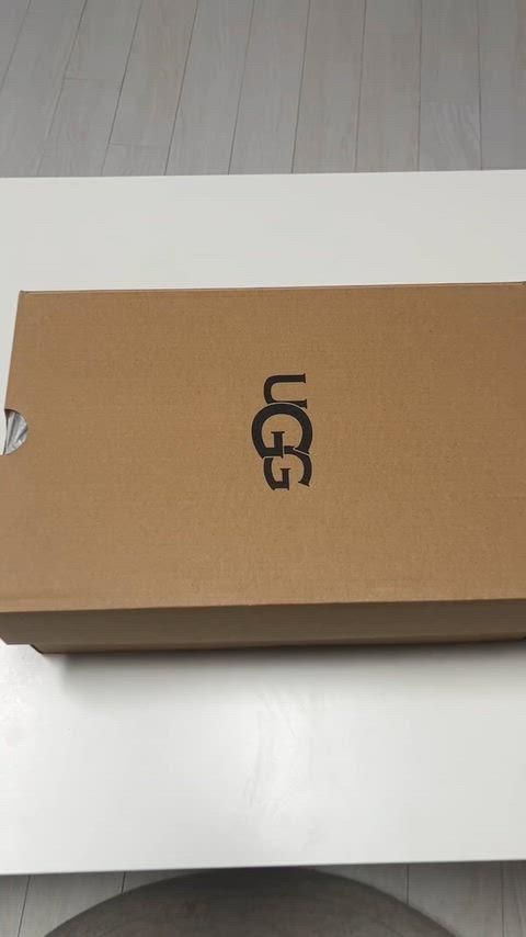 アグ クラシック