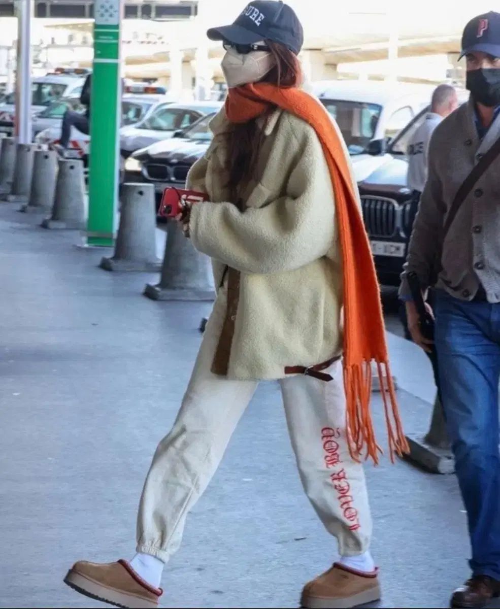 フルセット UGG アグ クラシック タズ チェスナット 230 mm