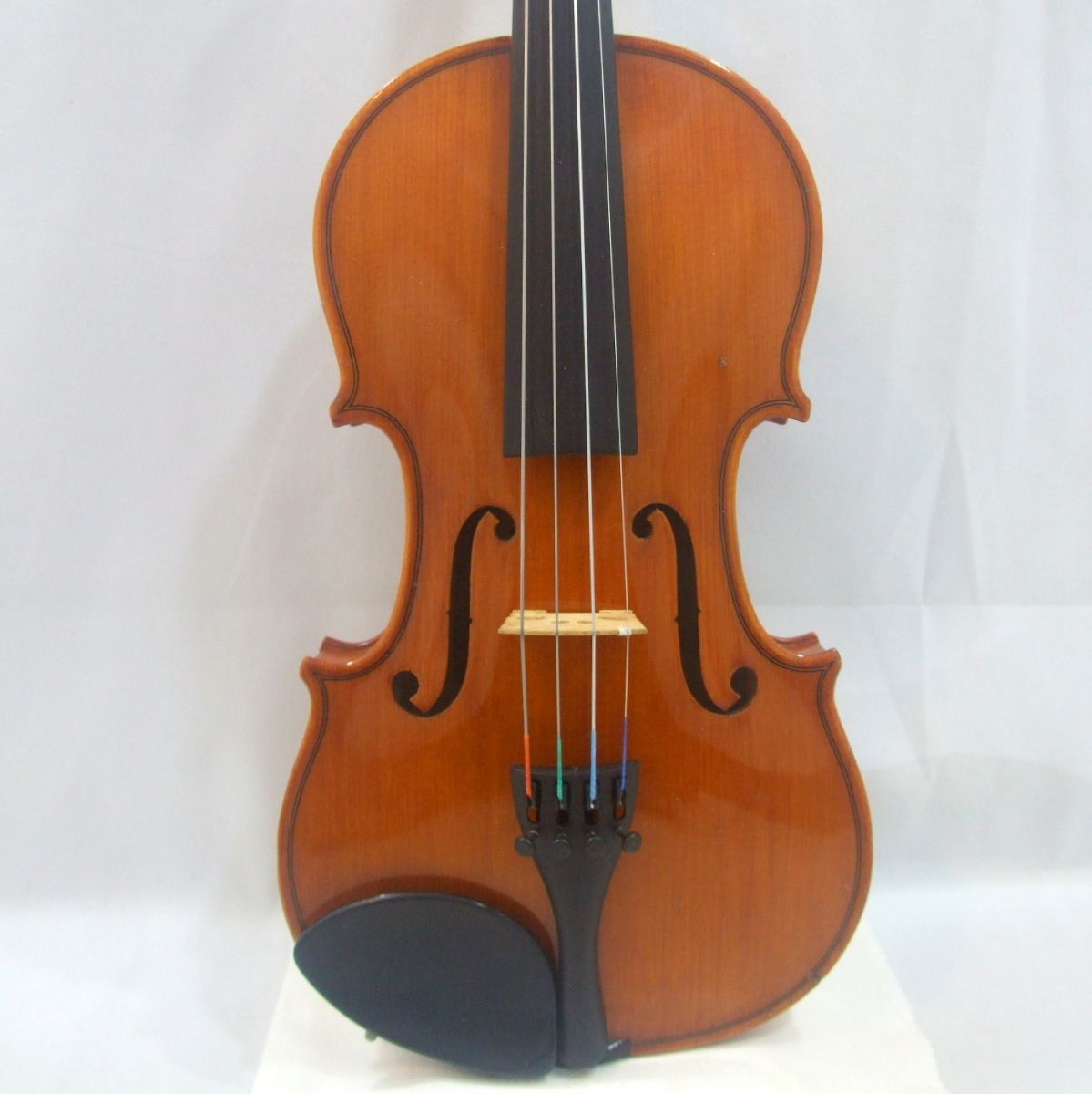 【弦・弓新品】スズキ No.330 1/2 バイオリン1990年製 弦・弓新品】スズキ No.330 1/2 バイオリン1990年製 弦・弓新品