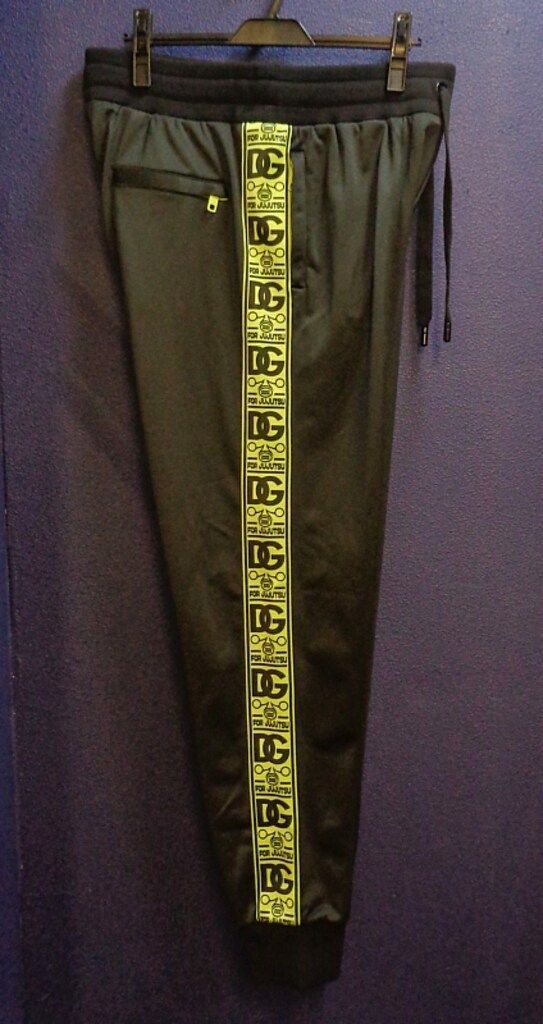 ジョガーパンツ