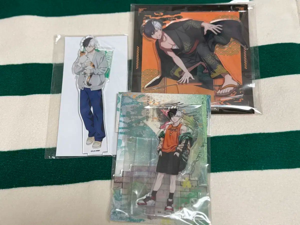 ウィンドブレーカー WIND AND WISH さくら 桐谷 遥 アクリルスタンド