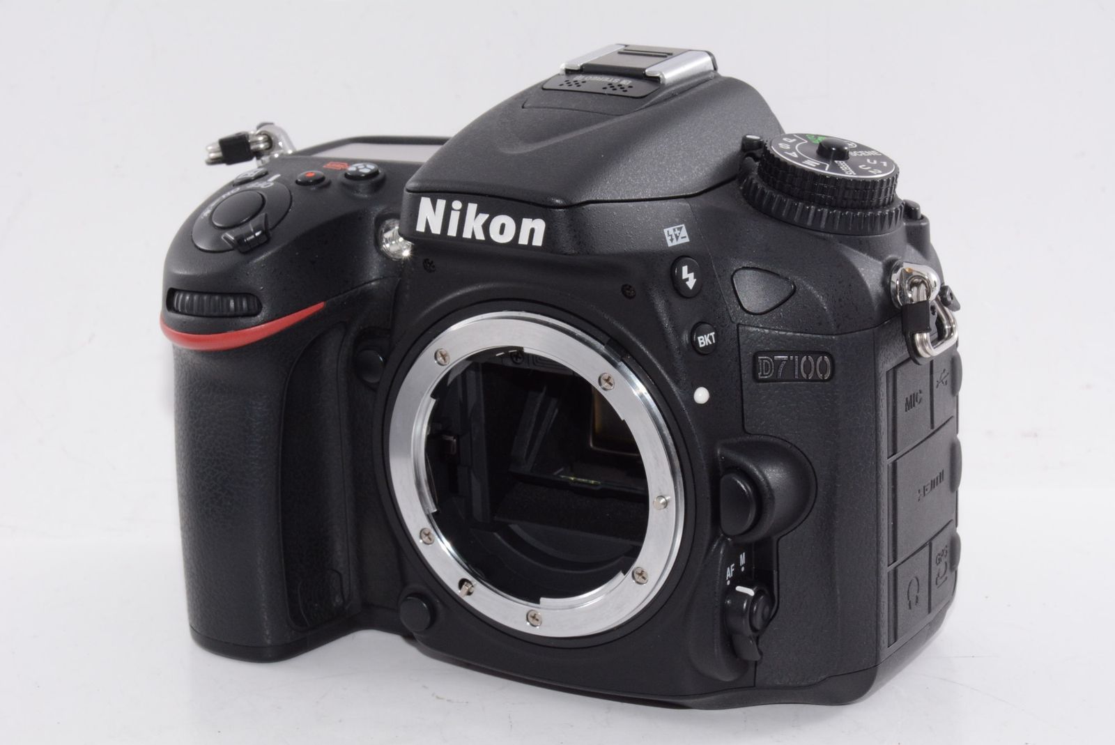 外観特上級 Nikon デジタル一眼レフカメラ D7100 ボディー
