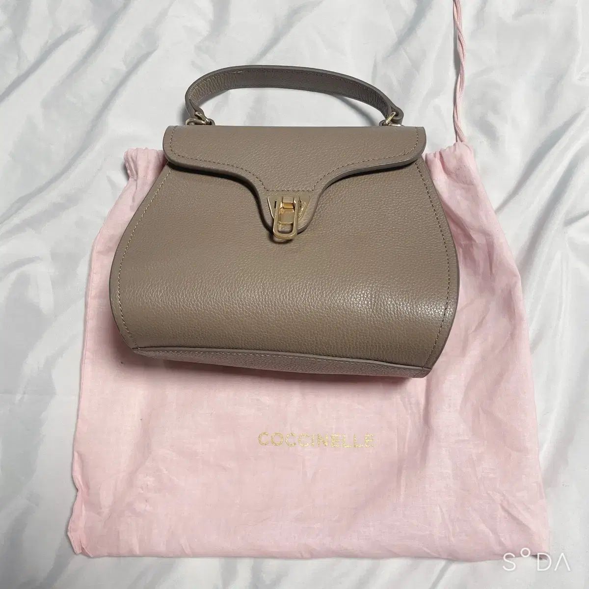 COACHELIE ミニ クロスバック