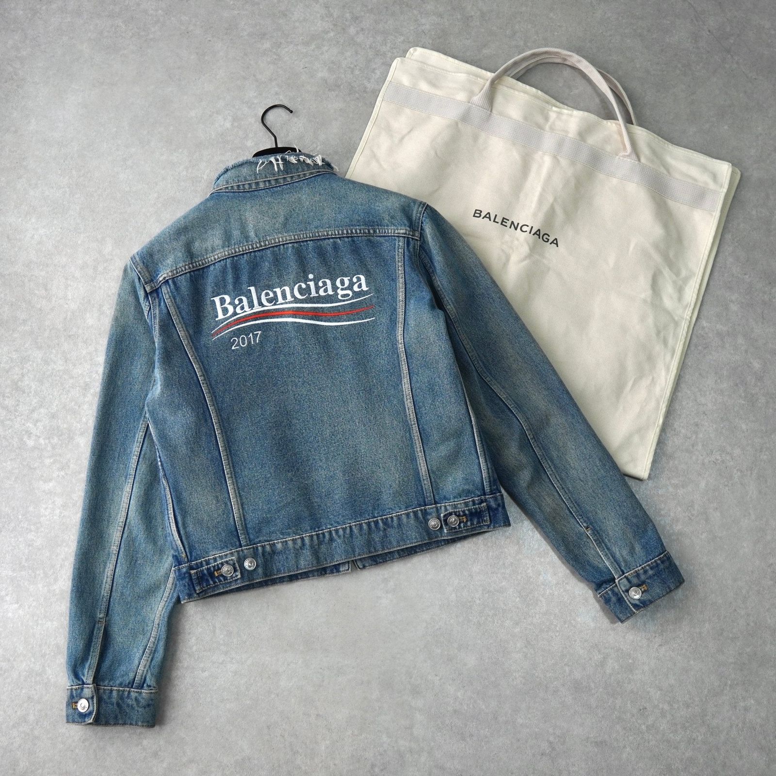 バレンシアガ キャンペーンロゴ ダメージ加工 デニムジャケット ブルー レシート ハンガー付き
