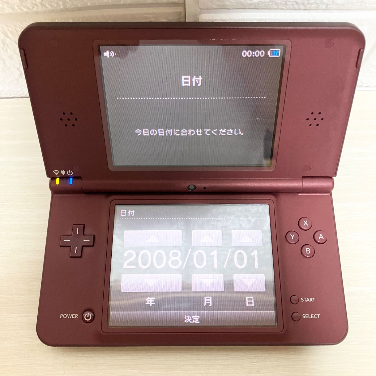 ニンテンドー DSiLL 本体 UTL 001 ワインレッド