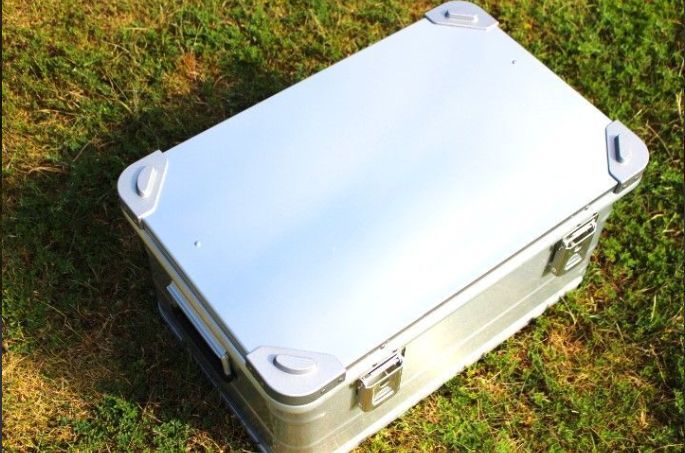 アウトドアギアボックス