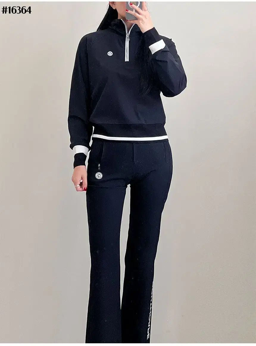 レディースゴルフウェア