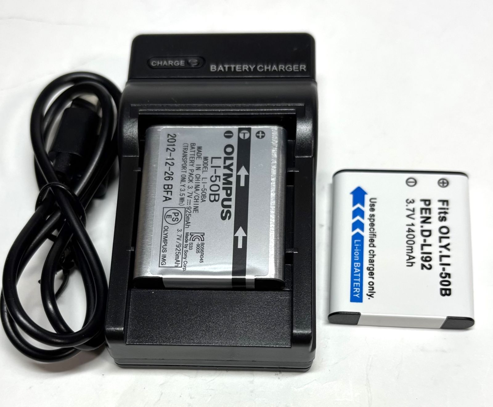 【即日発送】 Olympus SH-25MR 16.0MP 12.5x Full HD 3 LCD デジタルカメラ Red 基本動作 済み バッテリー 含予備 充電器 SDカード添付 即使用 5265