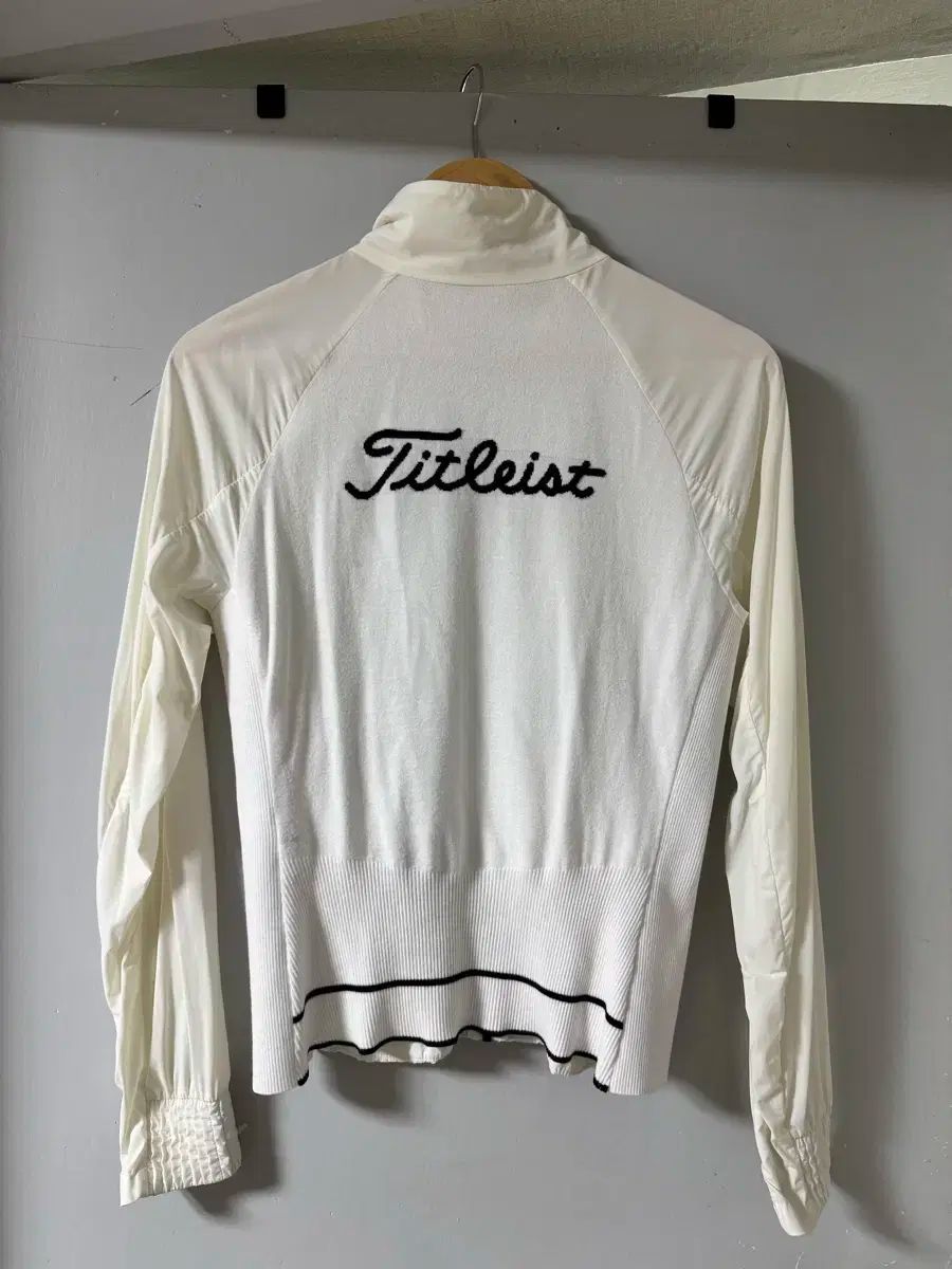 タイトリスト ウィンドブレーカー M かわいい ニットポイント