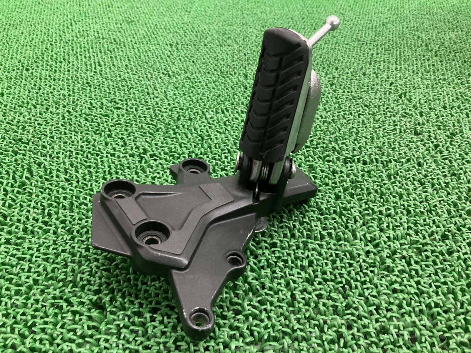 H2SX SE ステップ 右 1419 カワサキ 純正 中古 バイク 部品 ZXT02A