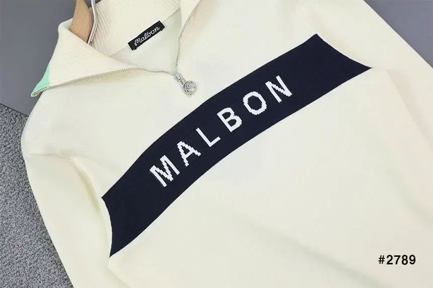 レディースゴルフウェア