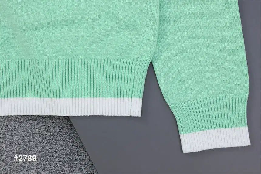 ハーフジップアップ