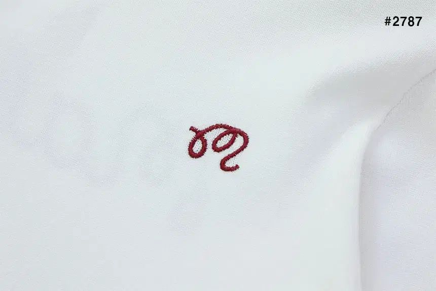 イニシャル ジップアップ