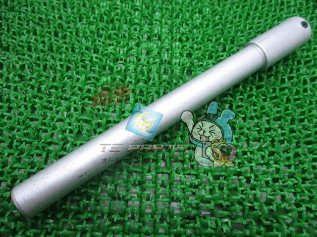 CB 750 フロントホイールアクスルシャフト ホンダ バイク 部品 RC 42 CBR 600 F VFR 車検 nY