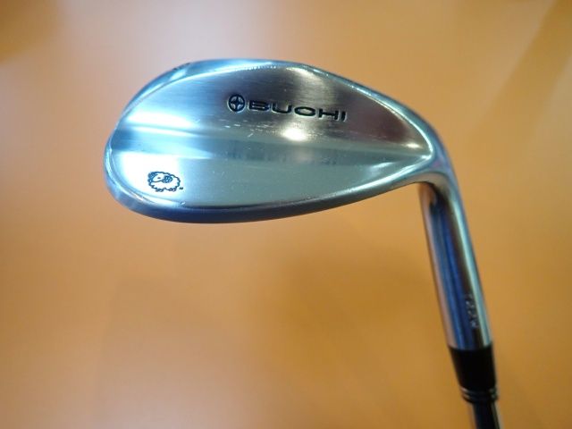 ウェッジ フソウドリーム BUCHI T22W AMT TOUR WHITE R300 52 6304