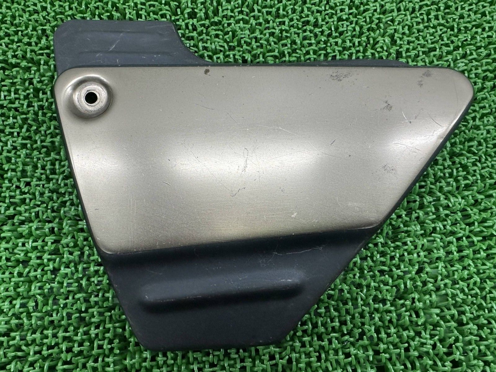 XJR400 サイドカバー 左 ヤマハ 純正 バイク 部品 4HM サイドカウル