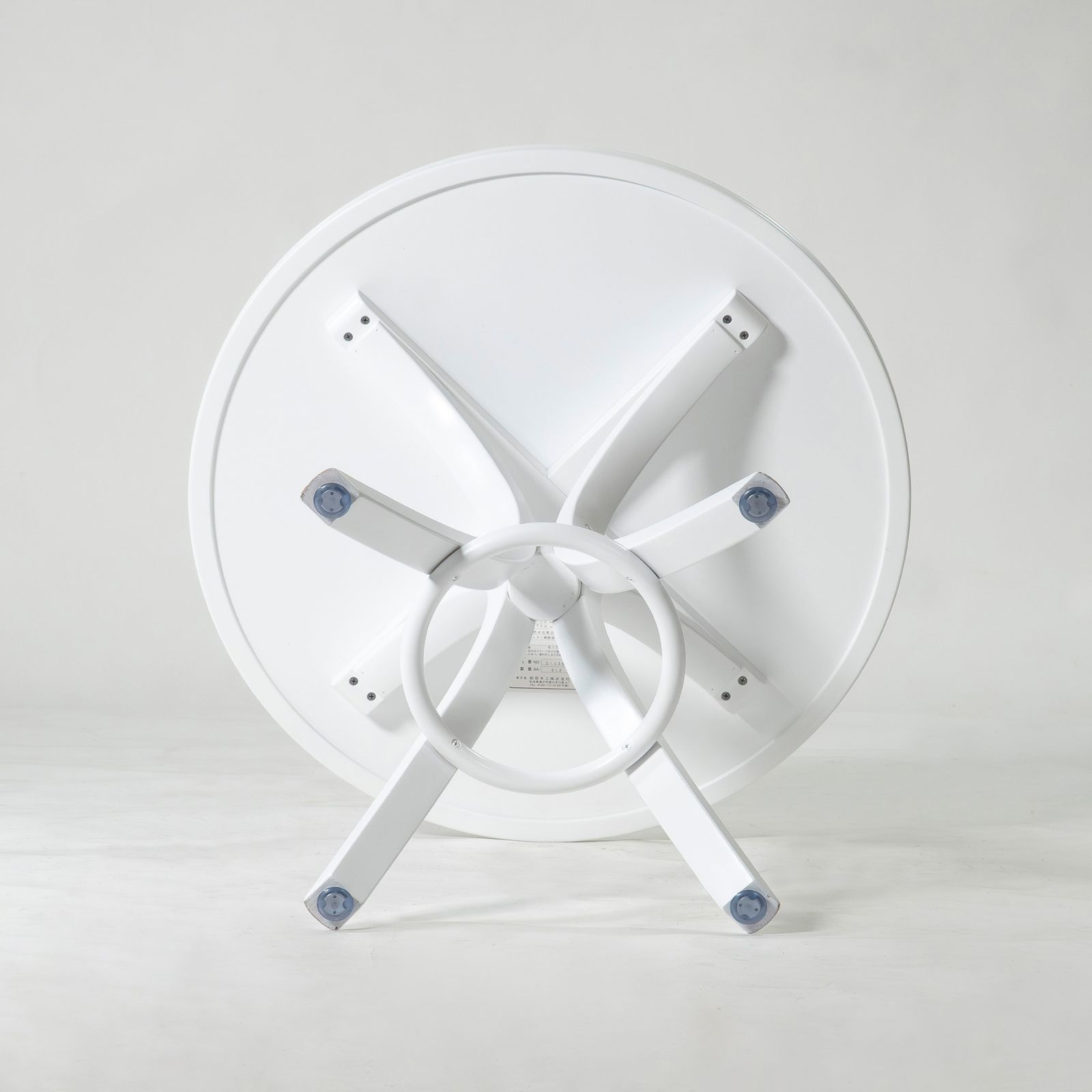 ダイニングテーブル 秋田木工 AKIMOKU T-130 カフェテーブル Φ75cm  