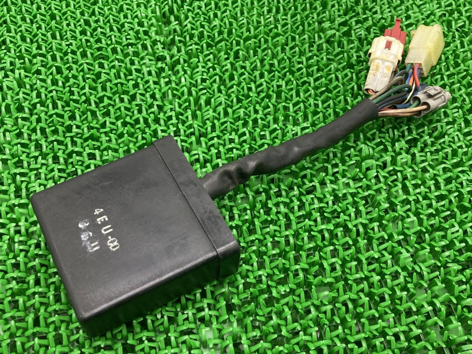  TZR50R イグナイター ヤマハ 純正 中古 バイク 部品 4EU CDI スパークユニット 機能的問題なし 品薄 車検 Genuine Lw ブレーキ