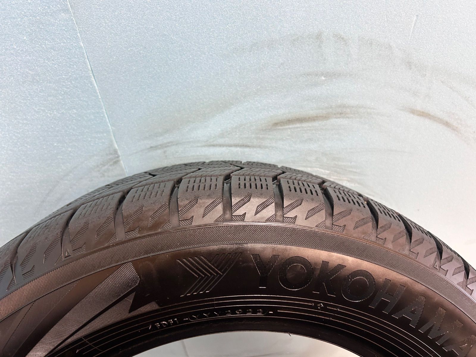 スタッドレスタイヤ