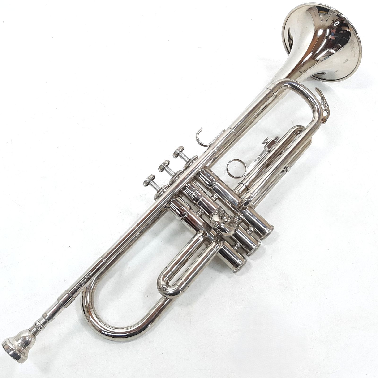 ヤマハ YTR 136 トランペット 管楽器 YAMAHA マウスピース ハードケース付き 141390