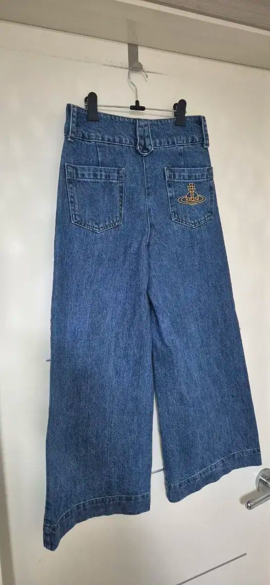 VIVIENNE WESTWOOD クロップドワイド デニムパンツ