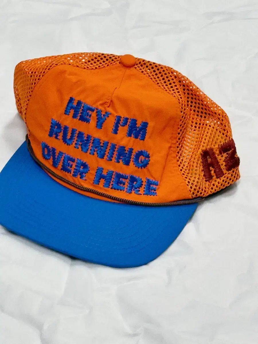 定価以下 アレックスジョノ Alex Zono ランニング トラッカーハット オレンジブルー