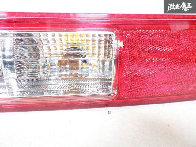 保証付！ 即発送！】日産 純正 Z12 キューブ テールライト