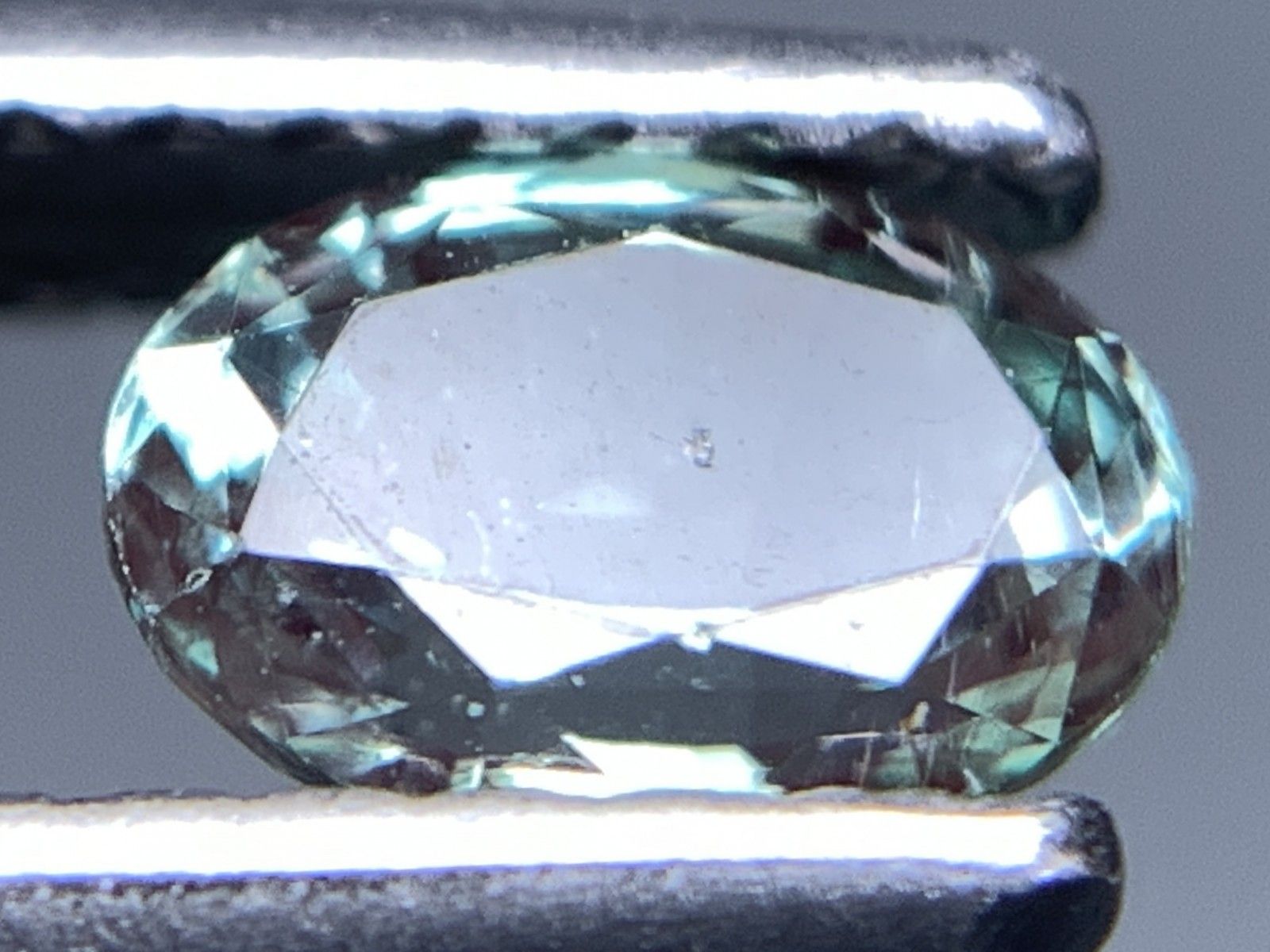 アレキサンドライト 天然