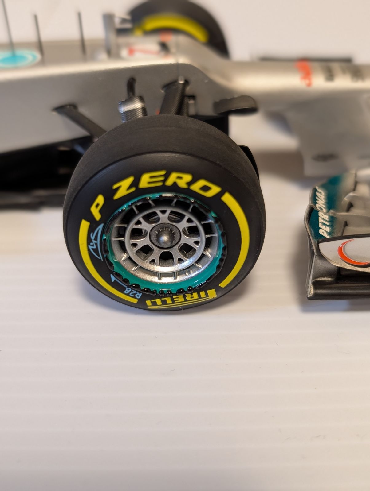 ラストイヤー1/18ミニチャンプスメルセデスGP W03 ミハエル