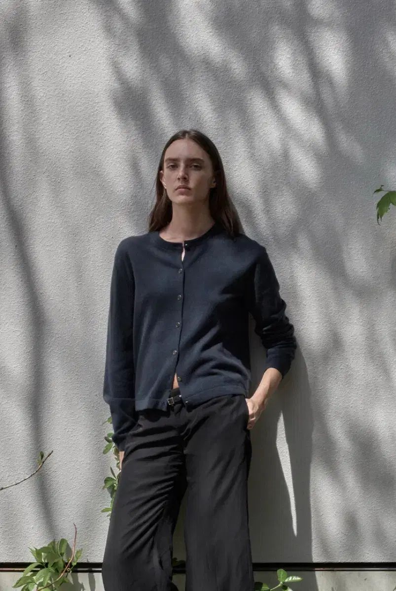 2 ムジュール ショート ニット カーディガン ナイト