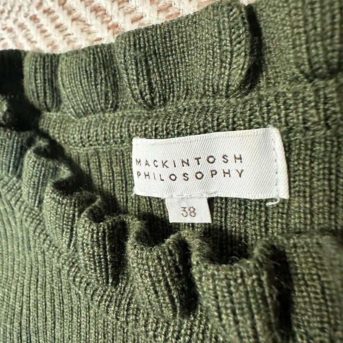 woman クイントセーター