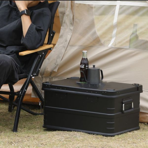 マットブラック スタッキング