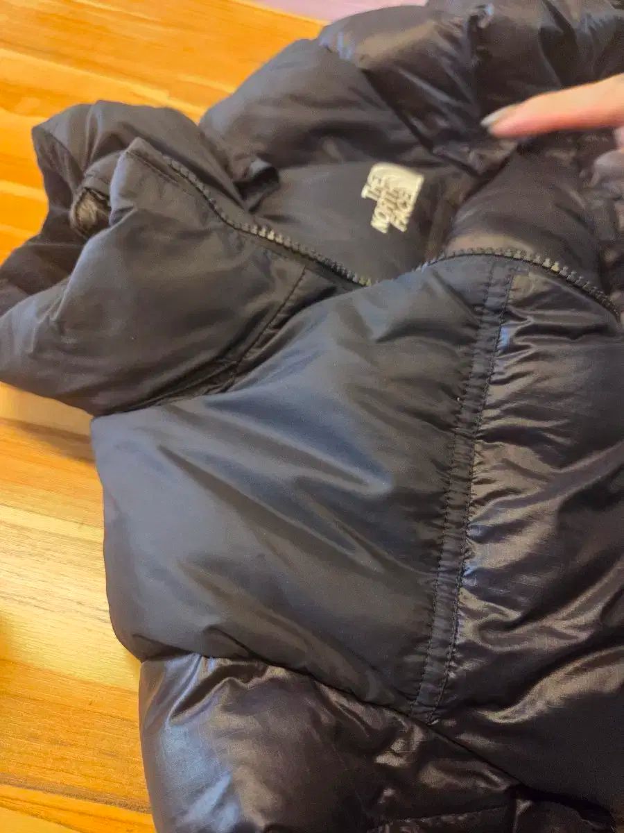 ザノースフェイス ブラック ダウン ジャケット