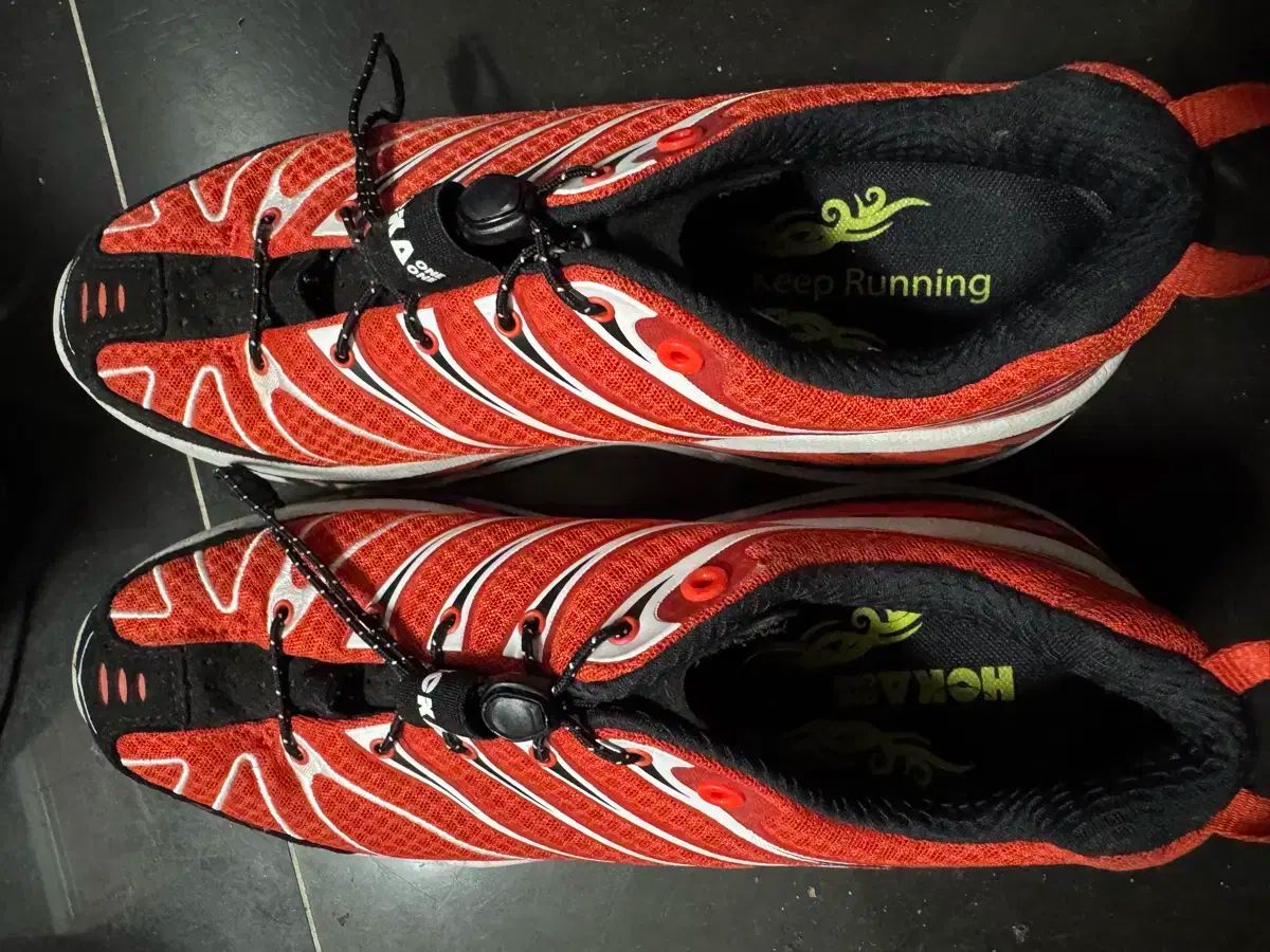 HOKA ONE ONE ホカオネオネ ランニングシューズ 280