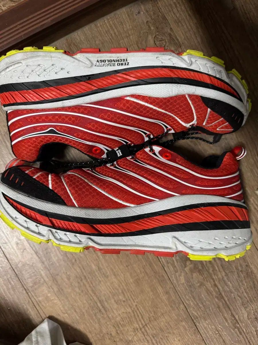 HOKA ONE ONE ホカオネオネ ランニングシューズ 280