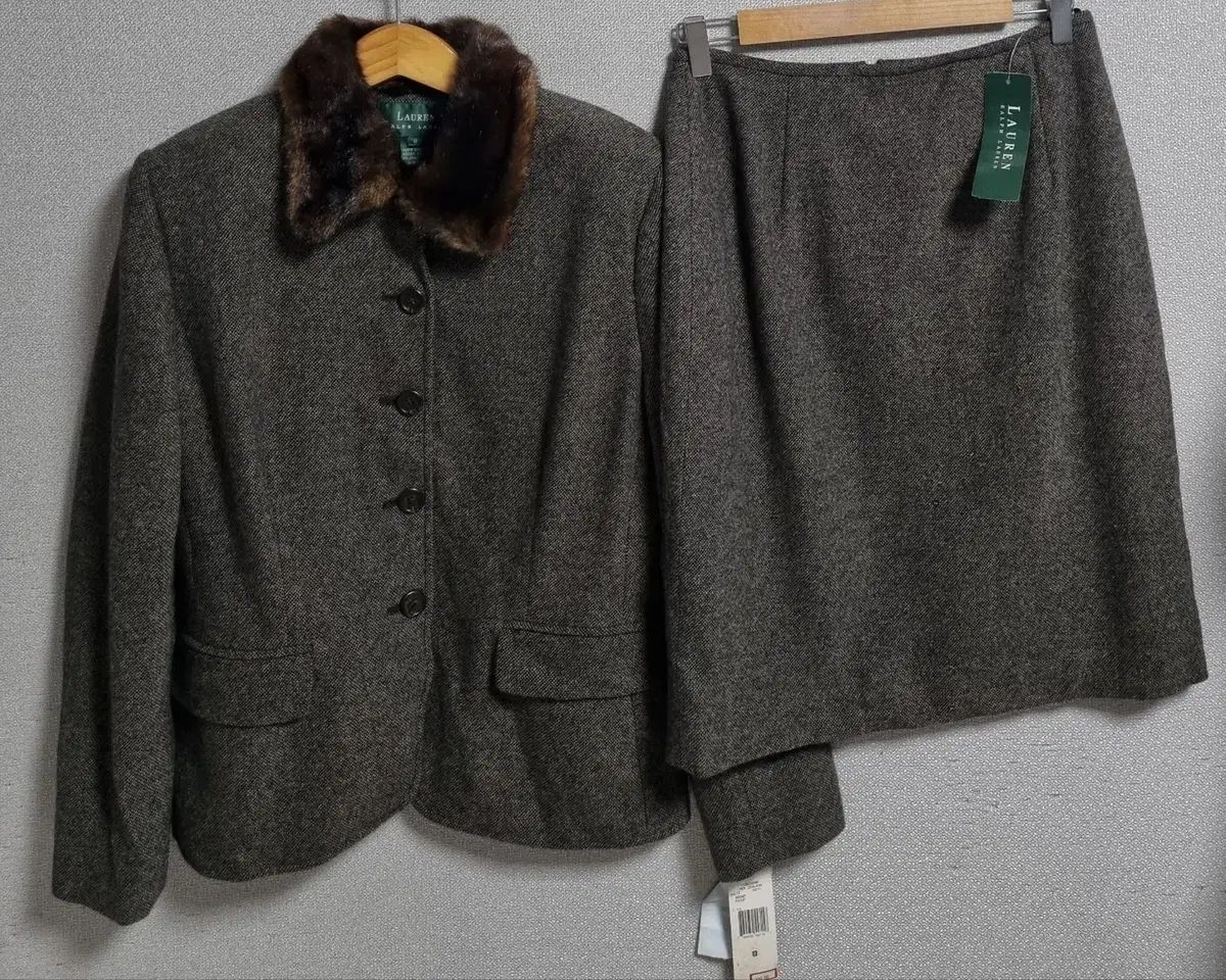 S 55 ポロ ブラウン スーツセットアップ ジャケット スカート