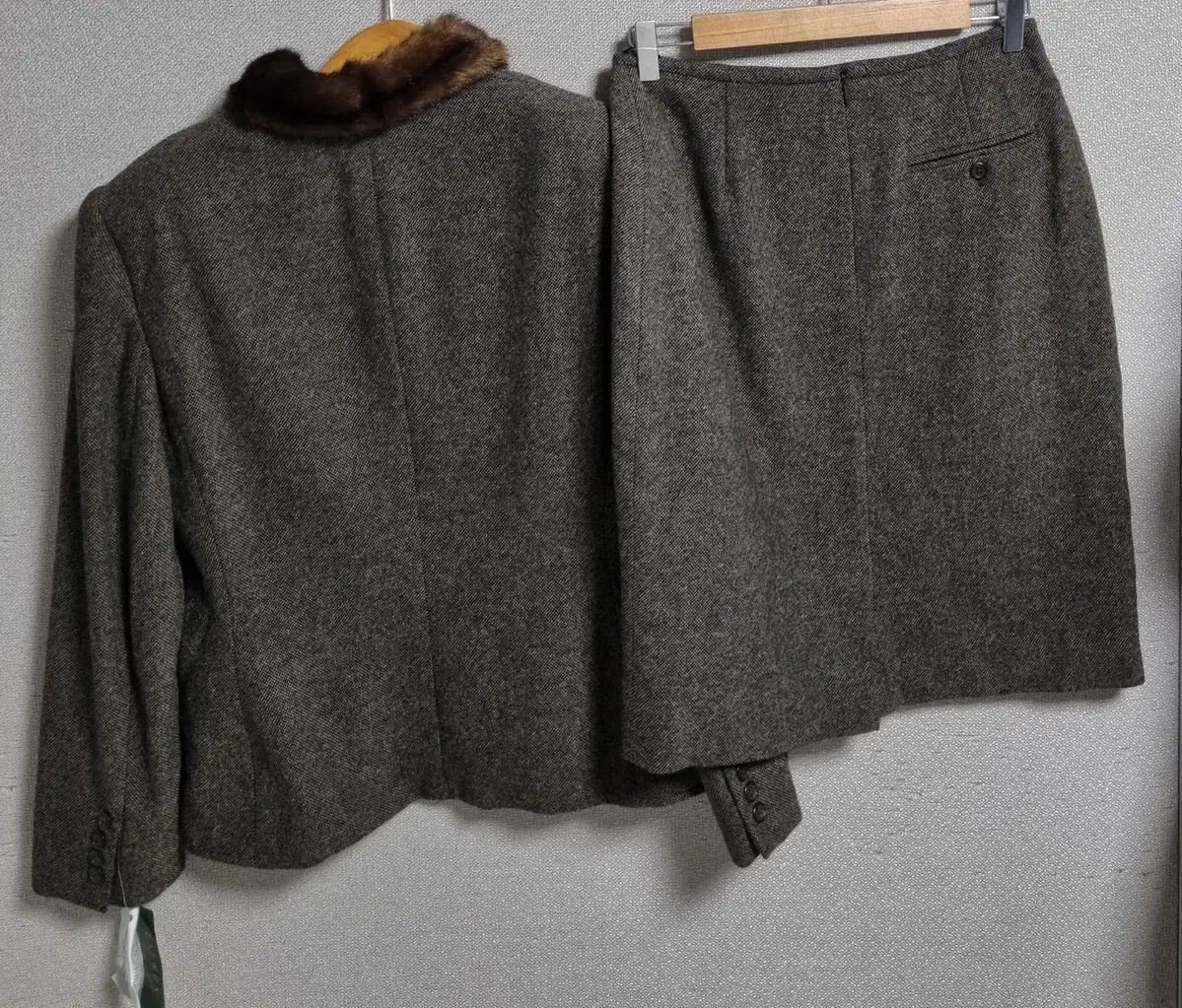 S 55 ポロ ブラウン スーツセットアップ ジャケット スカート