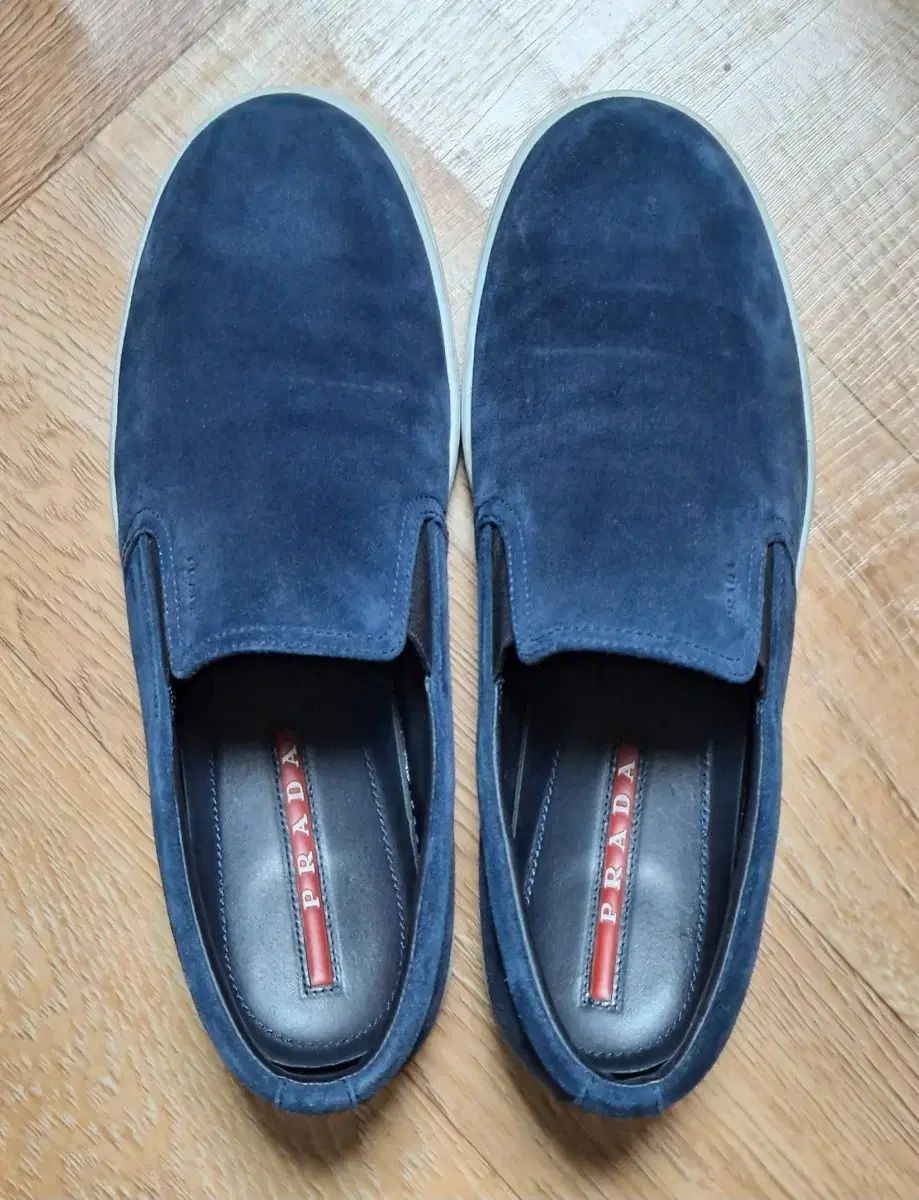 PRADA プラダ 約280 スウェード スリッポン