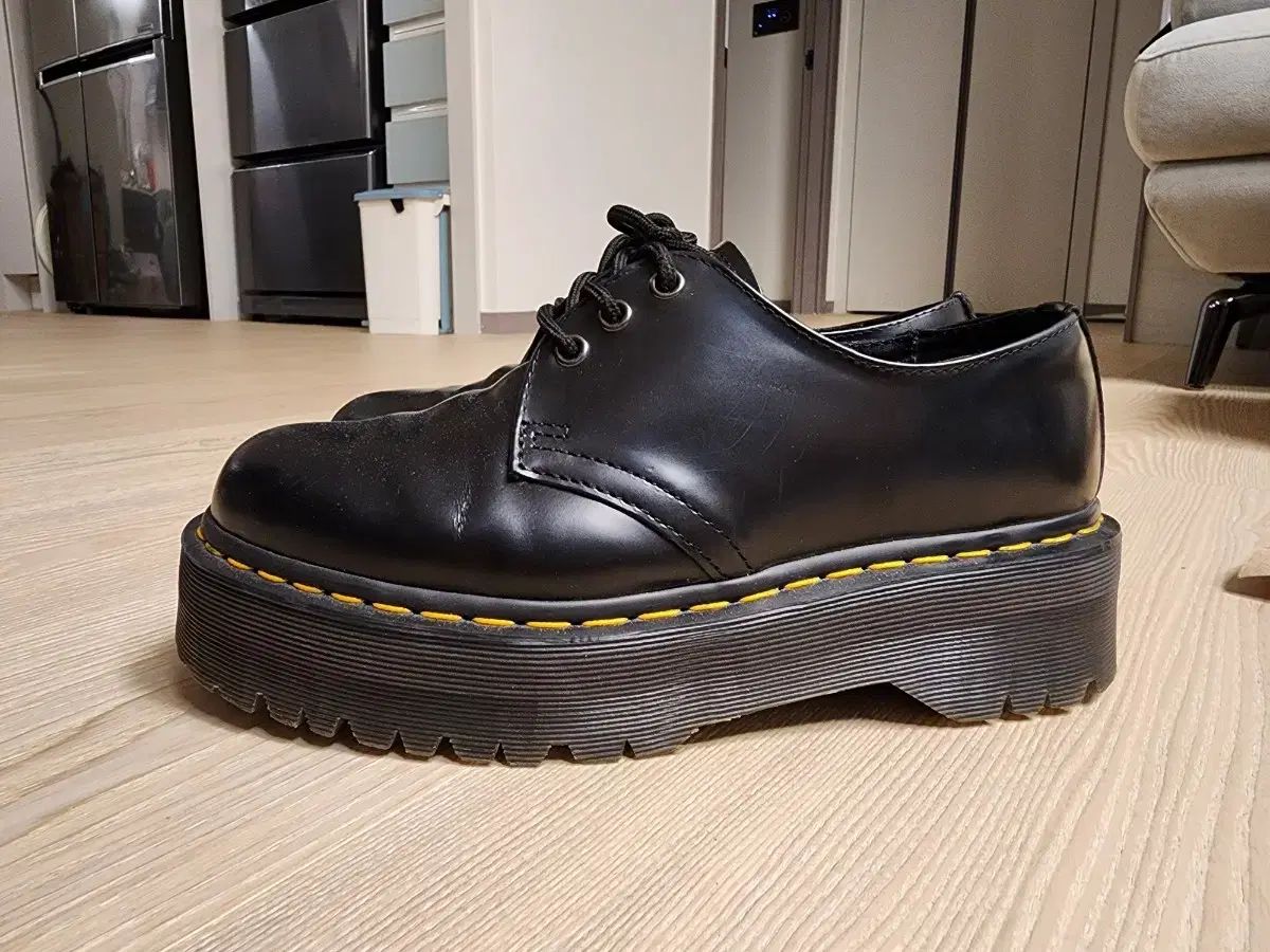 260 DR. MARTENS ドクターマーチン クアッド 1461