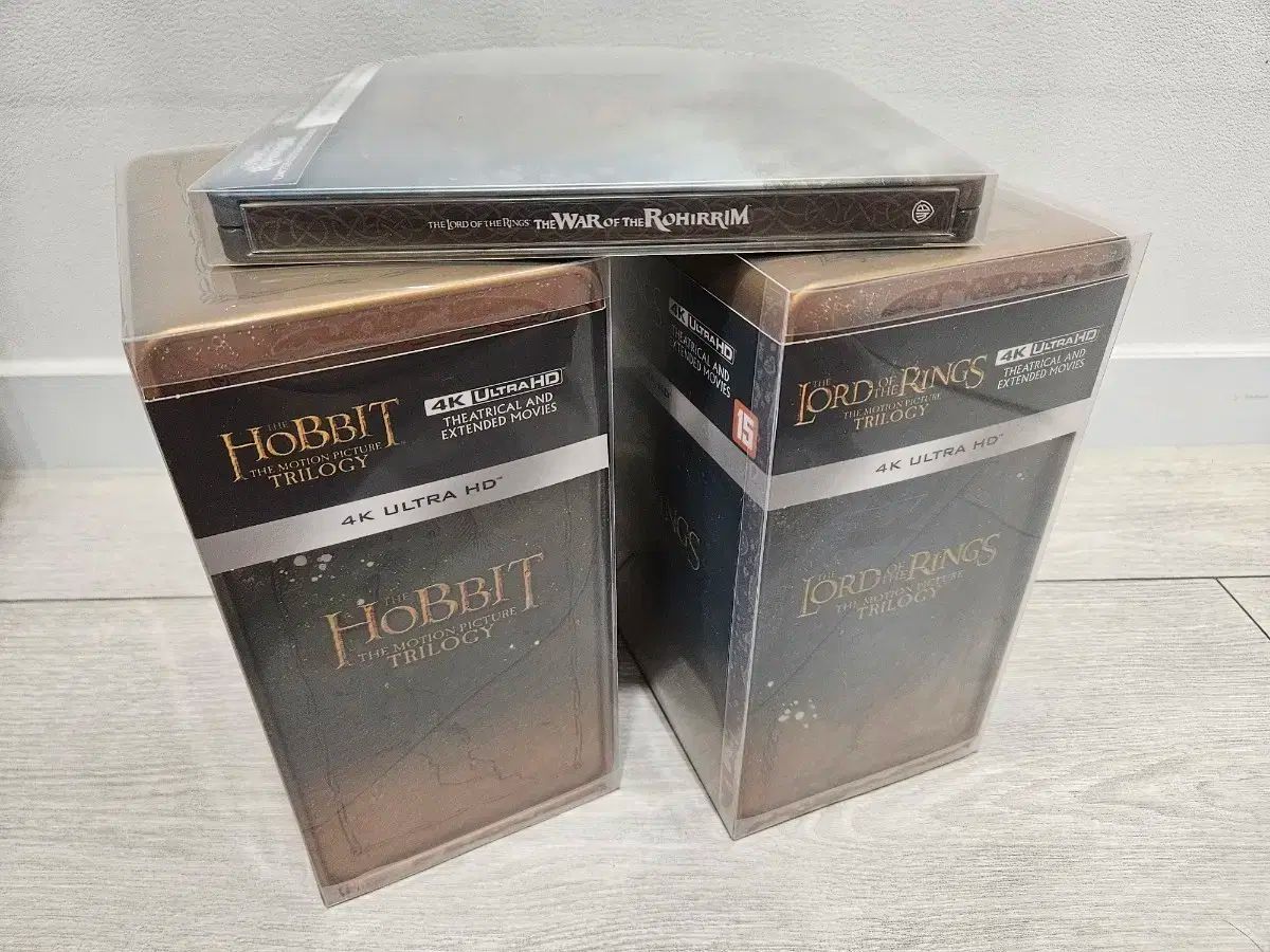 リングの 王とホビットとロヒリムの戦争 4 K UHD スチールブック セット