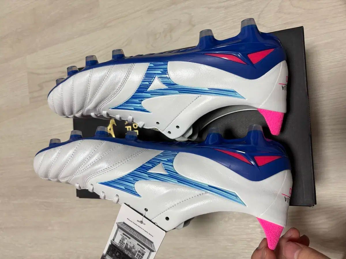 mizuno モレリア NEO 4 ジャパン サッカーシューズ 26.5 cm