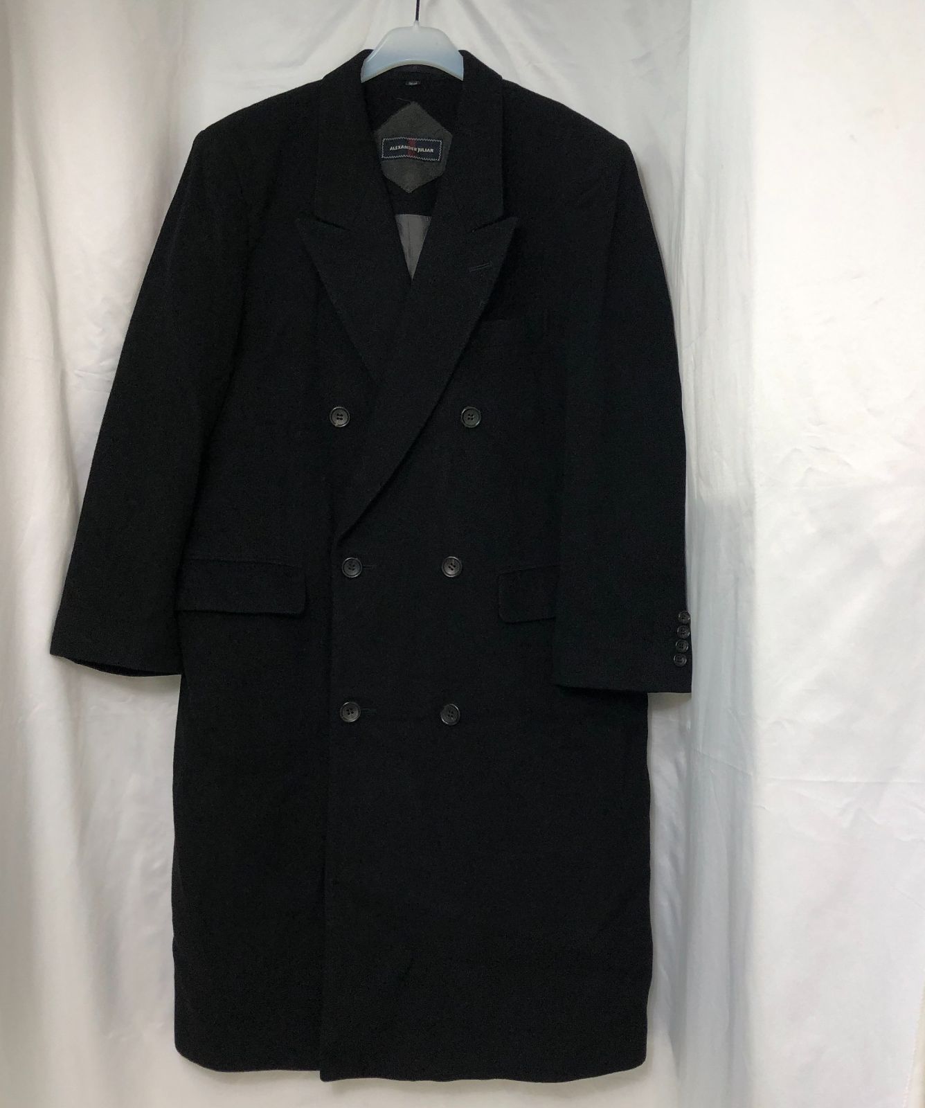 アレキサンダージュリアン　メンズ　カシミヤコート　Mサイズ　ブラック　極美品 アレキサンダージュリアン メンズ カシミヤコート Mサイズ ブラック 極