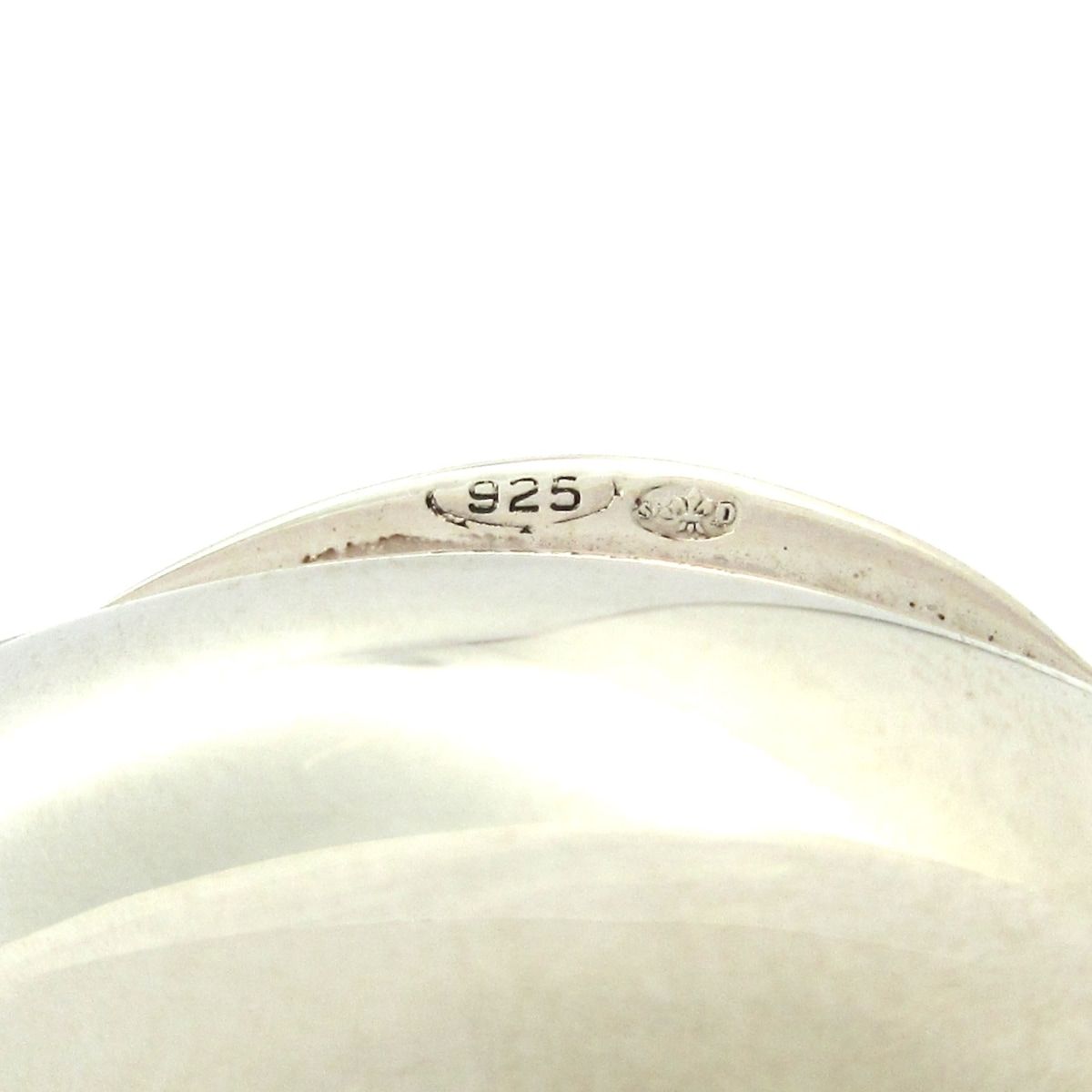 レザー シルバー